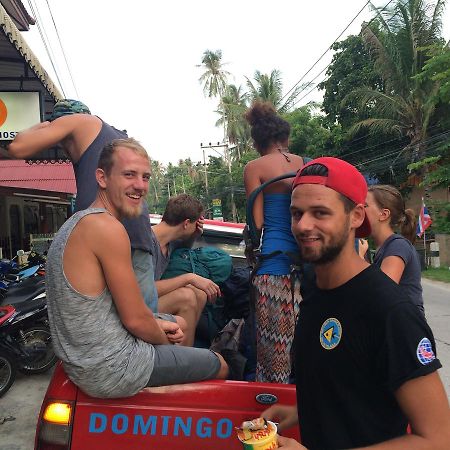 Domingo Hostel Phangan Ko Pha Ngan Exterior photo